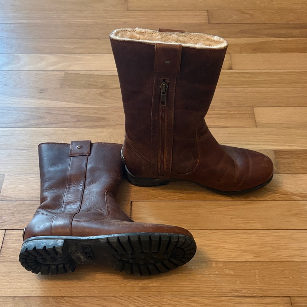 UGG Brown leather boots